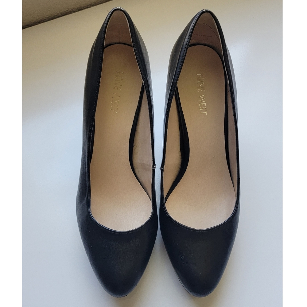 ❤️ Nine West slip on pump